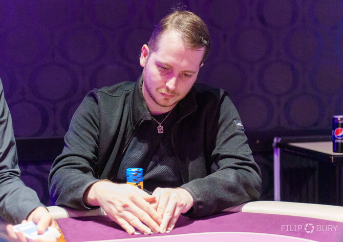 Rebuy Stars: Letní blok 100K Ligy zná své vítěze! Nejvíce zabral Dejvi!