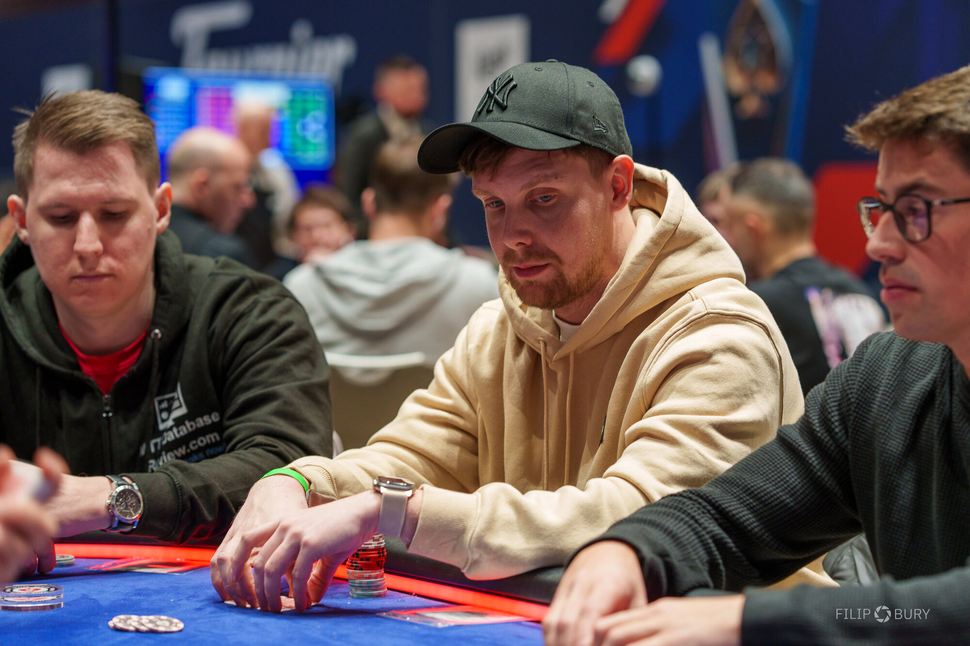 Gioconews - Eureka Poker Tour: ancora record a Praga con 4.403 entries e gli azzurri in grande spolvero