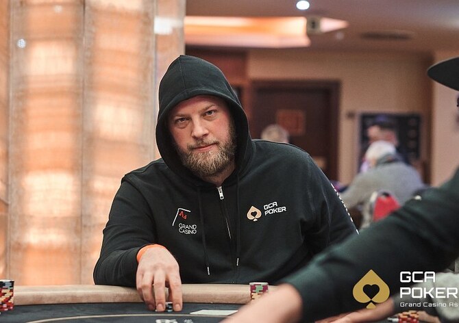 Nuts Livepoker Cup €50K GTD: Lukáš Rychetský v TOP5 po dni 1A