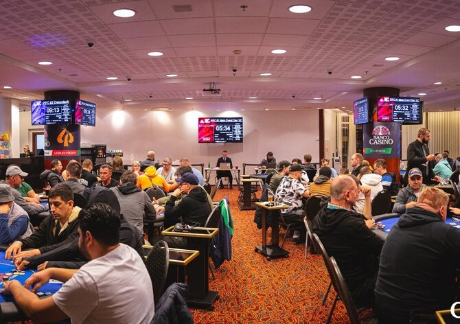 Banco: Marek Valenta je jedním z chipleaderů Winter Polish Poker Cupu