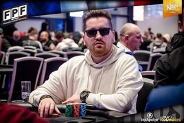 King&#039;s: Dominik Martan zatím suverénním chipleaderem DACH Masters
