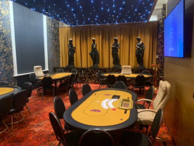 banco room 2