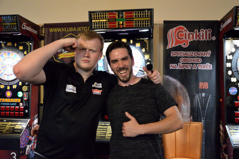 mcr_darts__003