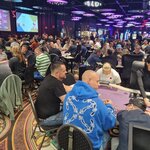 Rebuy Stars Kladno: Narozeninový event 777K GTD skončil dealem osmi hráčů