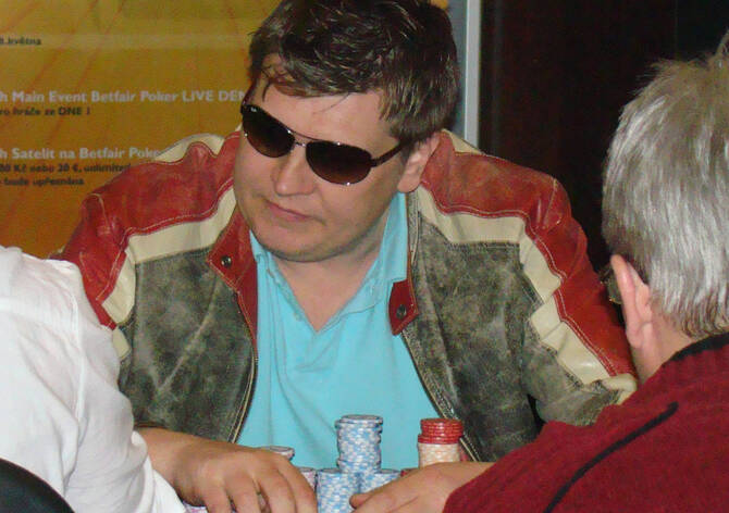Chipleaderem PůlMegaCelebrity po prvním dni je Jiří Golasowski