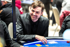 Hustler Casino Live: Martin Kabrhel se účastnil streamované cash game v legendárním proskleném roomu