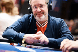 EPT €50K Super High Roller: Sam Grafton mezi postupujícími, Kabrhel eliminován