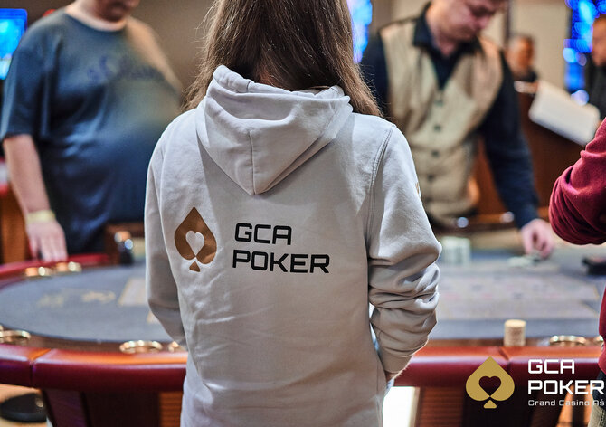 Grand Casino Aš: Pavel Novotný Jr. chipleaderem prvního flightu Angry Dice Main Eventu
