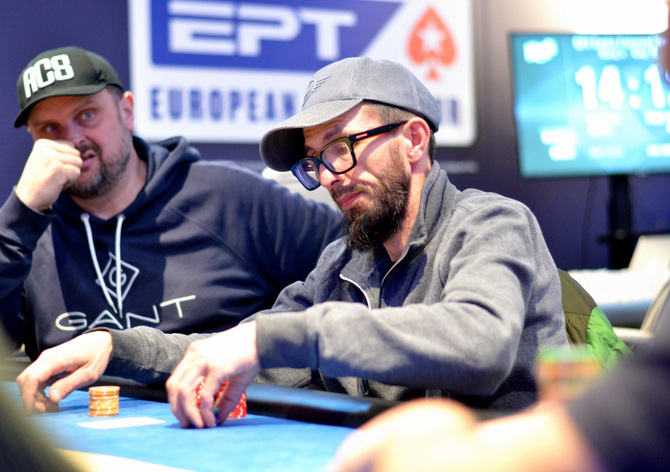 ČPT únor (Hilton) €50K GTD: Ďábelský "666" chipleader ve dni 1B