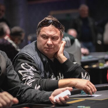 Card SK: Proximus v dealu Warm-Upu, Peter spoluchipleaderem finále PLO, Timko jde dál v Mainu