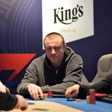 ČPT Hilton: Rekordman Trávníček na monster chipleadu po dni 1A!