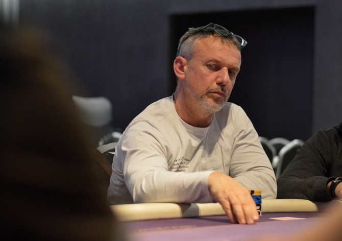 GC Aš: Main Event APAT v pátek přinesl 422 entries a postoupili, &quot;Vito Andolilni&quot; a Jaroslav Kortus