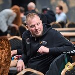 GCA Main Event: Rychetský, Unavenej i Martan v TOP10 po zahajovacím flightu