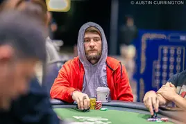 King's IPS: Uharček, Dula a Schuh dnes usednou k finálovému stolu IPS Main Eventu