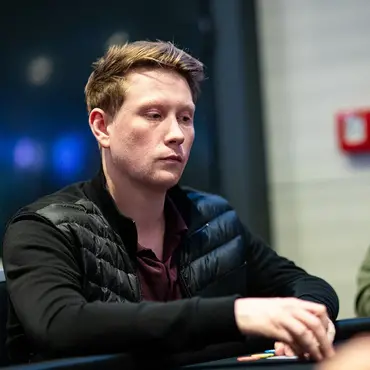 EPT Paris 2026: Čtyři postupy v PokerStars Open ME a první ITM pro Michala Schuha