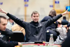 WSOPE: Český útok na náramek! Kabrhel a Žižka chipleadery dne 1B Openeru!