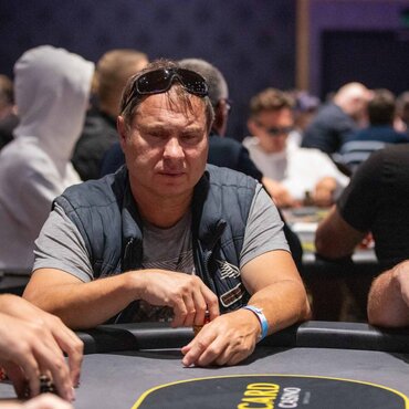 PPTour: Peter s Proximusem v TOP3 pátečního High Rolleru