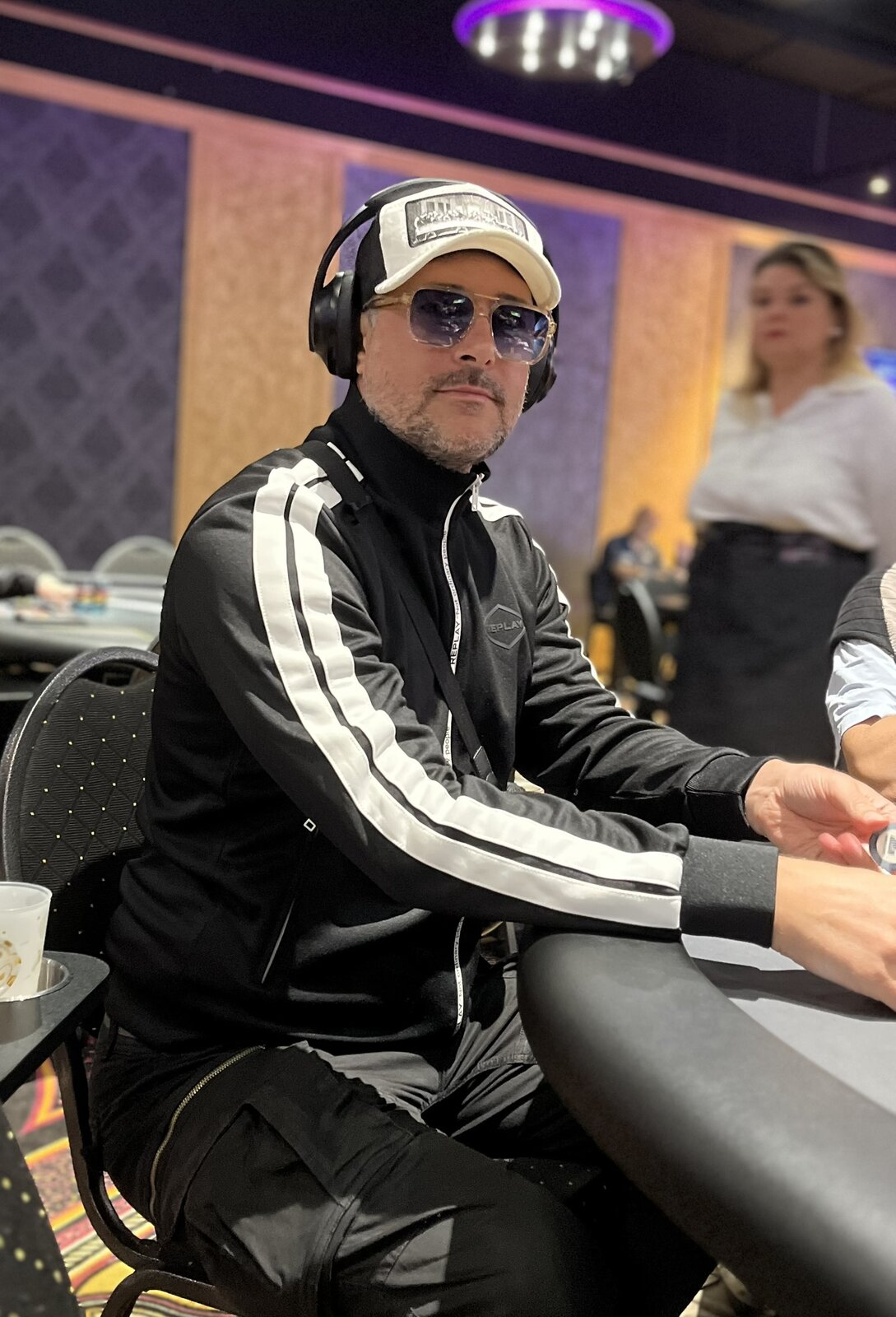 Schwoegelhofer_card_blava Schwoegelhofer_card_blava