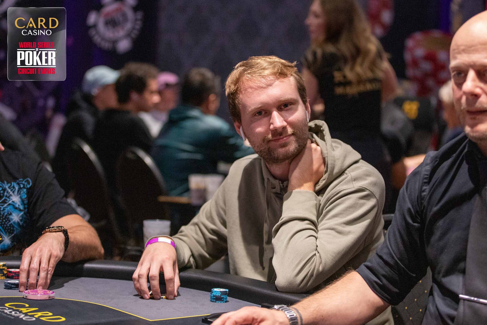 Niklas_Deitmer_card_blava Niklas_Deitmer_card_blava