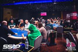 SSOP 2025 Main Event: Jen €74.000 v prizepoolu a jen postupujících 25 hráčů!
