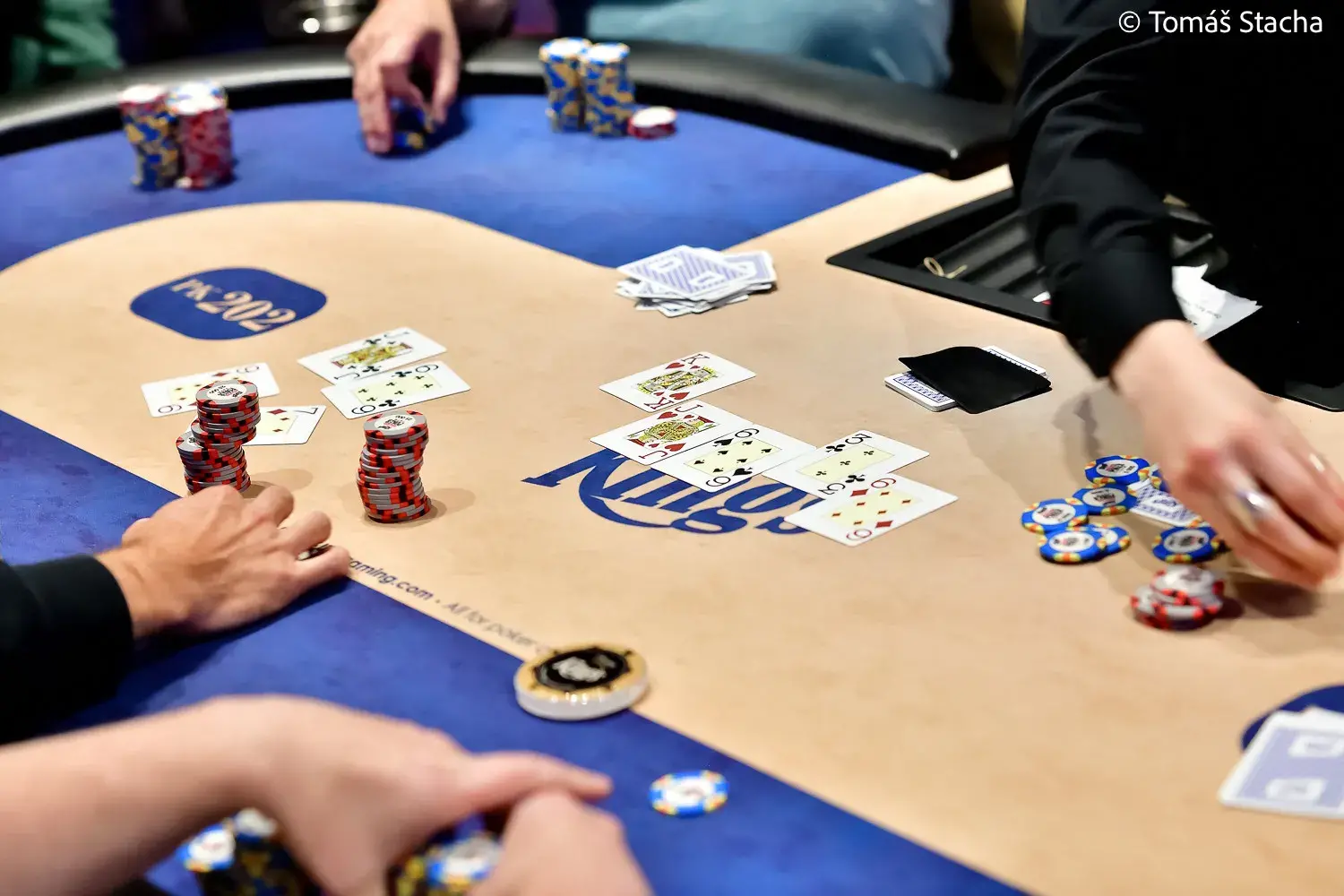 x285cd97100 x285cd97100