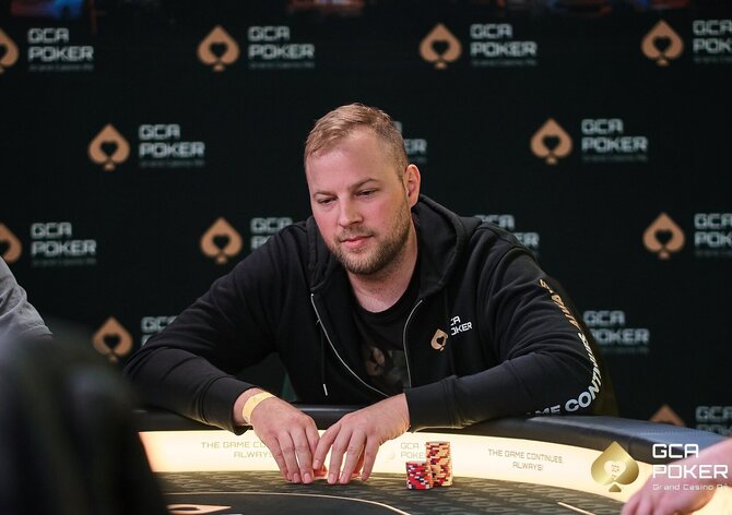 GC Aš: V holdemovém Classic Friday kraloval Lukáš Rychetský, PLO The Fat One trofej pro Marca Gorka