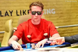 King&#039;s: Prvním českým postupujícím v King&#039;s Million PLO Main Eventu je Michal Schuh