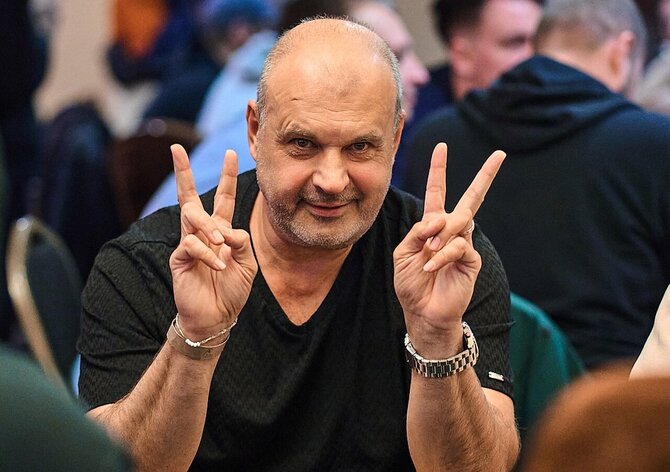 Poker pomáhá fotbalu! Petr Rychlý shání hráče do Baníku!