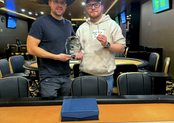 Showdown 500K: Lucky Bird v dealu, trofej pro Adámka, peníze pro Andreje!