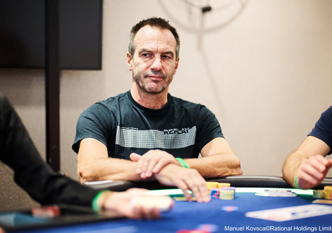 EPT Prague €10K Mystery: Binar chipleaderem po prvním dni. Ve finále ale mimo ITM