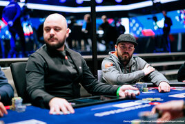 EPT Main Event den 3: Čech druhý, italský chipleader seknul dvakrát esa Hánělovi