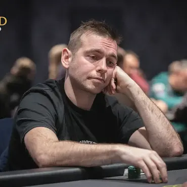 Card Casino Šamorín: Den 1B Lucky Sevens eventu naprosto zdecimoval Ondřej Nečas