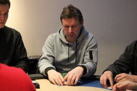 King's Benelux Classics €300K GTD: Batole a Richard Hromčík si zahrají dnešní finálový den