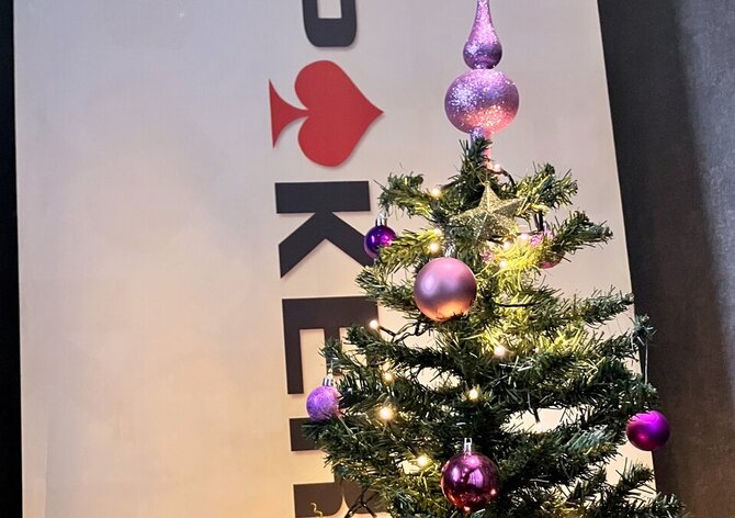 Veselé Vánoce přeje redakce Pokerzive.cz!