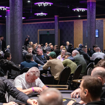 Card SK | Grand Prix €100K GTD: Z 1A jde do finále deset nejlepších