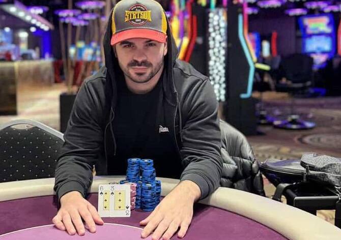 Rebuy Stars Kladno: Dvojitá dávka turnajů v Oaze skončila vítězstvím Jana Bogáše a Jana Hvězdy