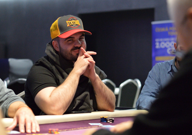 Rebuy Stars Kladno: Big Tuesday v Oaze skončil 3-way dealem, titul pro Polsko a Jan Bogáš stříbrný