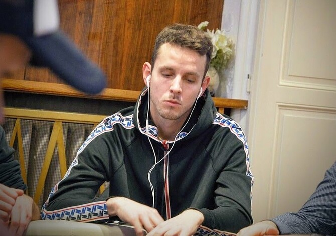 King's: Mystery Bounty bez výrazného CZ umístění, Mikuláš a "Vian Boss" postoupili v KM Main Eventu