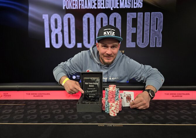 Český pátek v Aši: Greiza ovládl High Roller, Unavenej jeden z flightů Masters!