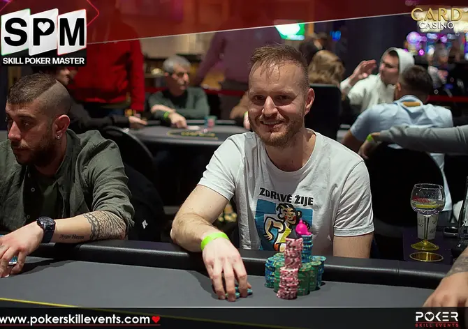 Card Casino Šamorín: Chipleaderem finále Main Eventu Skill Poker Master je Jiří "Desmo" Horák