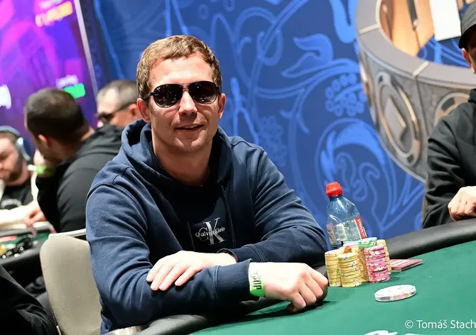 King's KM EPC: Kvarteto českých hráčů a Ján Bendík se představí v dnešním finále Monsterstacku