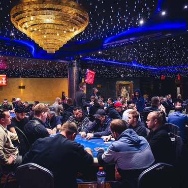 Banco Bratislava: Slovak Poker Open €300K GTD má zatím jen 33 postupujících a do garance chybí €217K