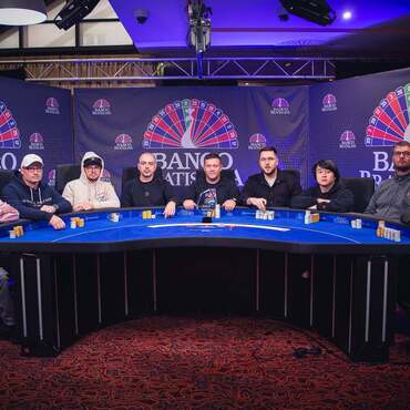 Šampionem Slovak Poker Open je Rakušan Hillinger, dva Češi na FT!