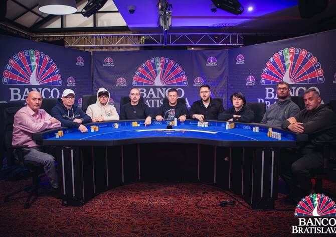 Šampionem Slovak Poker Open je Rakušan Hillinger, dva Češi na FT!