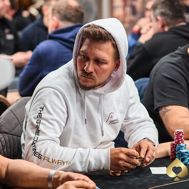 GC Aš - BHD €150K GTD: Greiza velkým chipleaderem po dni 1A!