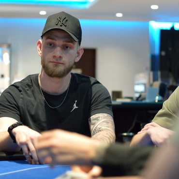 King's PPM: Adam Poulíček je jediným českým finalistou Main Eventu PPM Mystery Bounty €300K GTD
