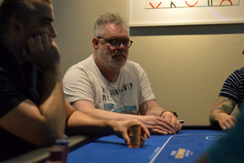 Hilton MCS €40K GTD: Dalším majitelem chipleader bonusu se v pátek stal "Bedlstein"