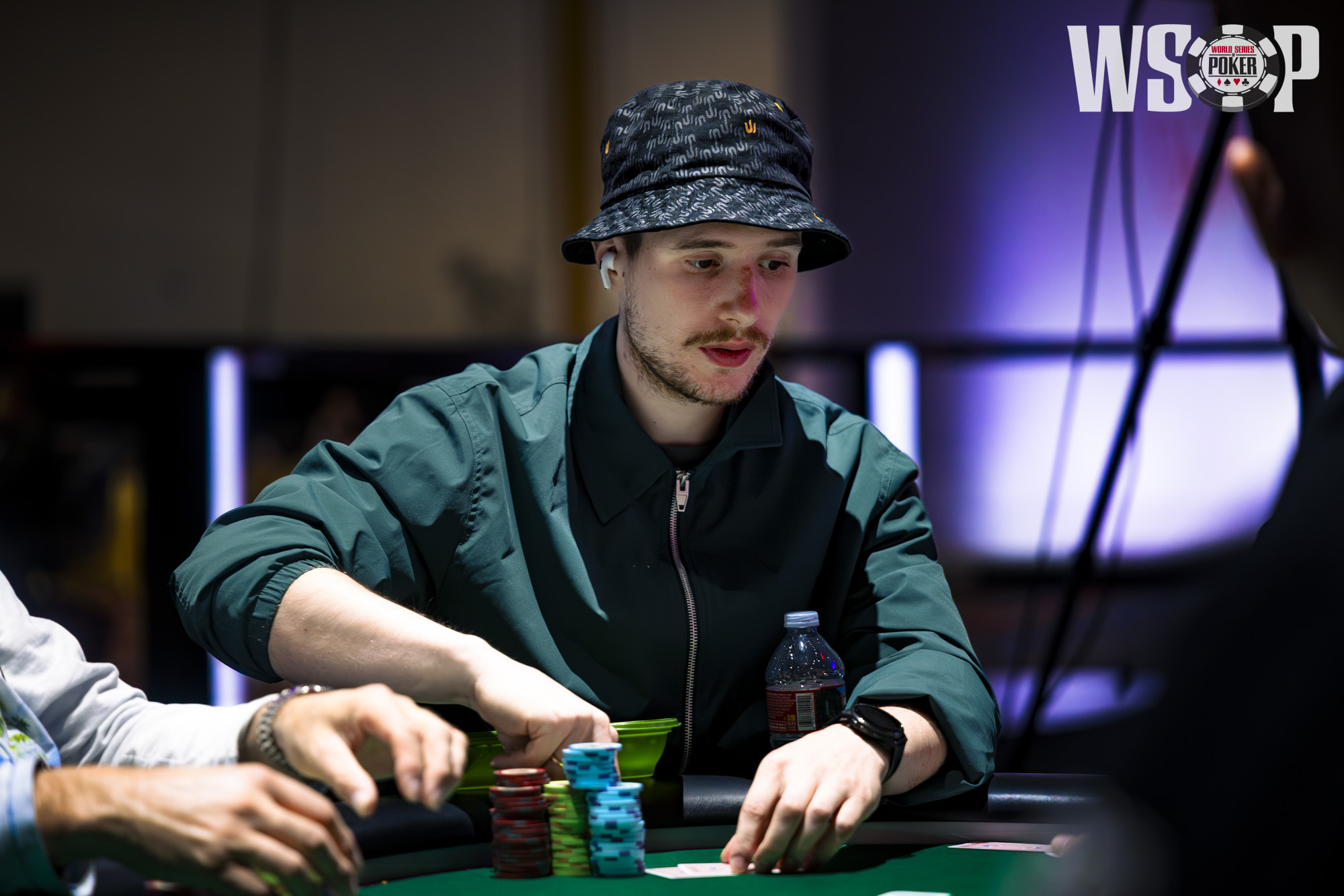 Roman Hrabec_WSOP26_Jazmyn Le_012_LR Roman Hrabec_WSOP26_Jazmyn Le_012_LR