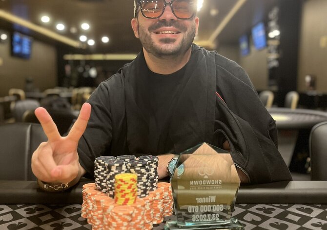 SD Chodov - Půlmíč - 500k GTD - ICM deal ve dvou, trofej pro Bogáše a Polikovskyj runner-up