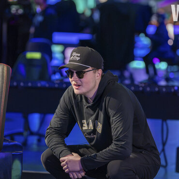 Lucas Jumalon: Na jaře chtěl končit s pokerem, teď chipleaduje final table WSOP